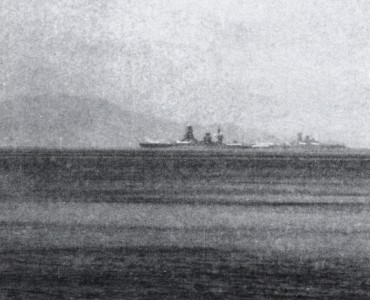 Yamato on R at Hashirajima Jun 25 1942